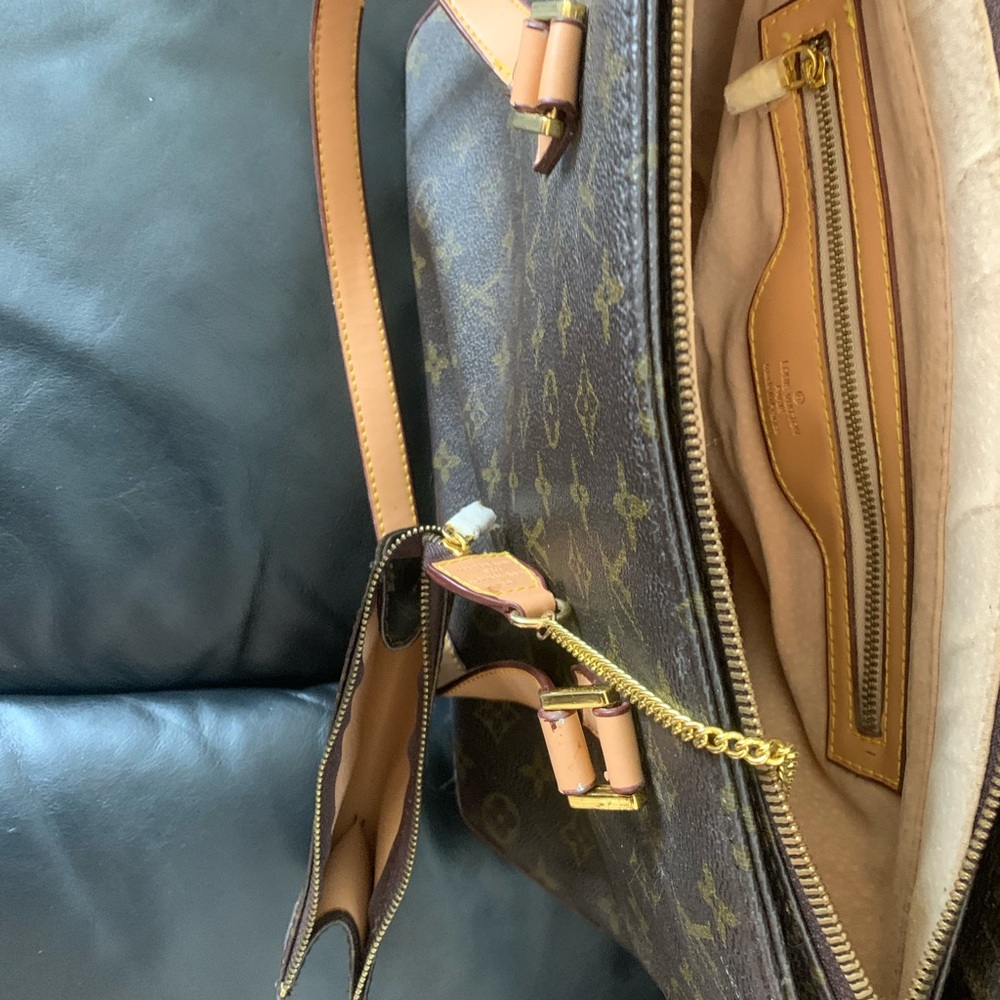 Louis Vuitton bag - Picture 5 of 8